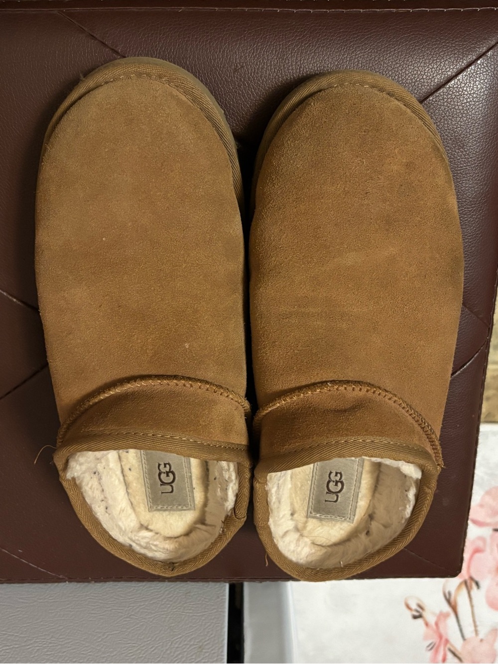 UGG Chestnut Suede Shearling Clog - Picture 6 of 7